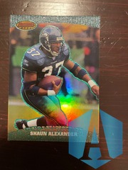 2004 Bowman's Best Green 053/499 Shaun Alexander #16 SP